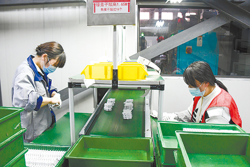 模具加工厂公司运营范畴有哪些 (模具加工厂公司排名)