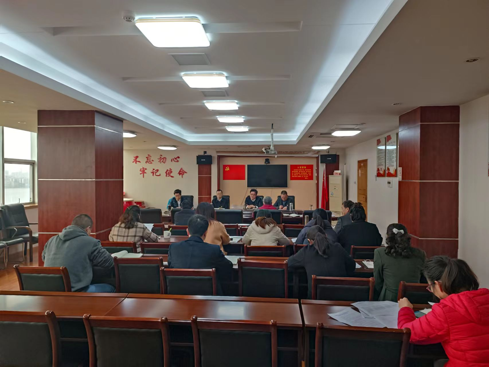 市政府国资委召开党委扩大会研究清廉企业建设工作.png