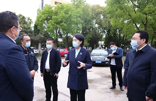 全市工业重点企业营商环境月度恳谈会召开.jpg